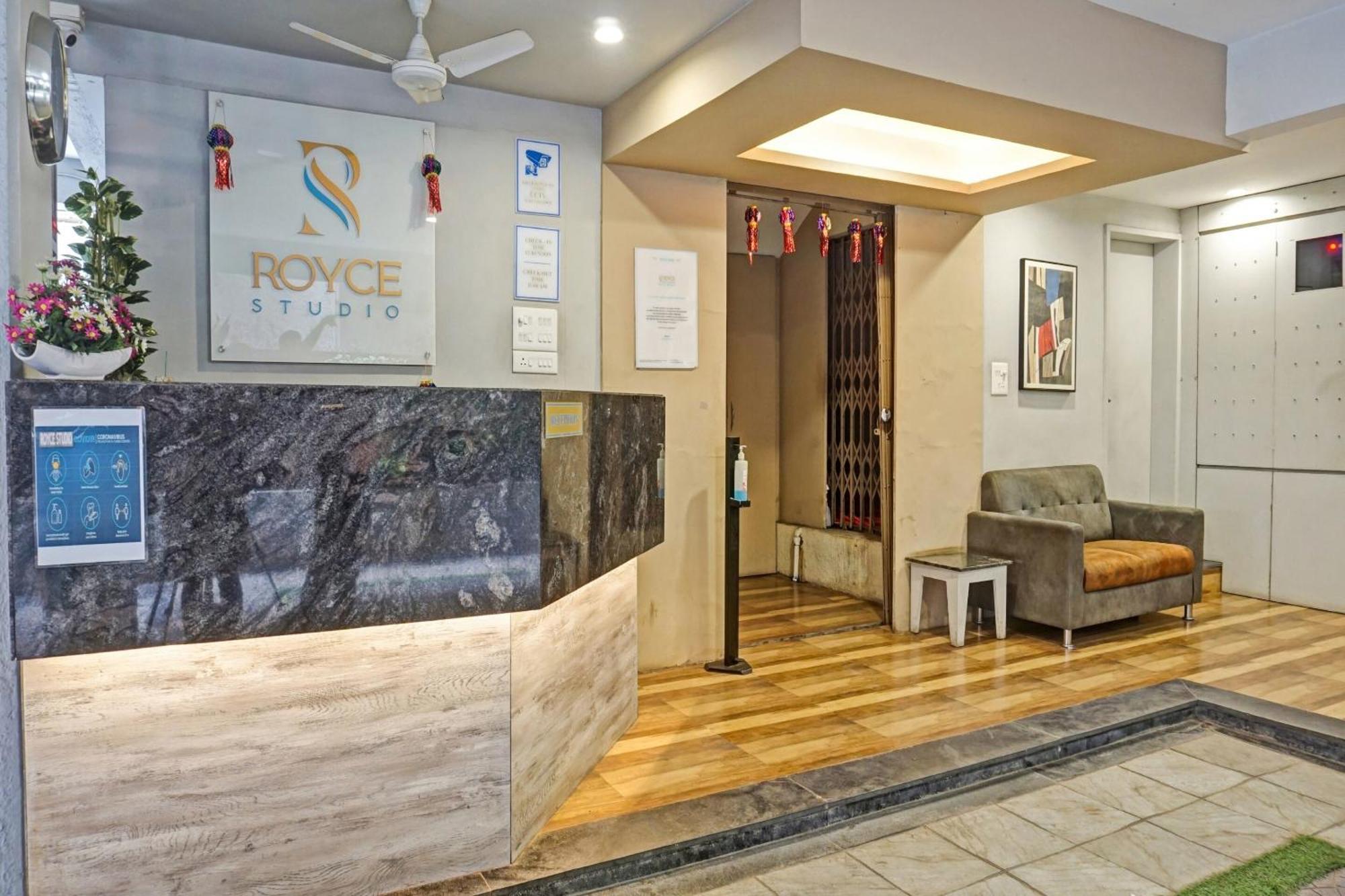 Collection O Royce Studios Near Pune Airport Екстериор снимка